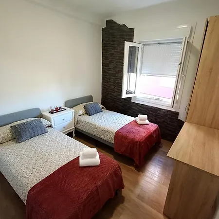 Piso A 100 Metros Del Camino Portugués Apartamento *